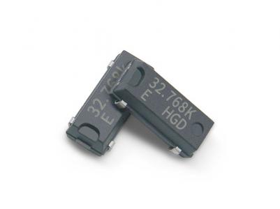 32.768KHz Crystal Units 
8.0x3.8x2.4mm SMD